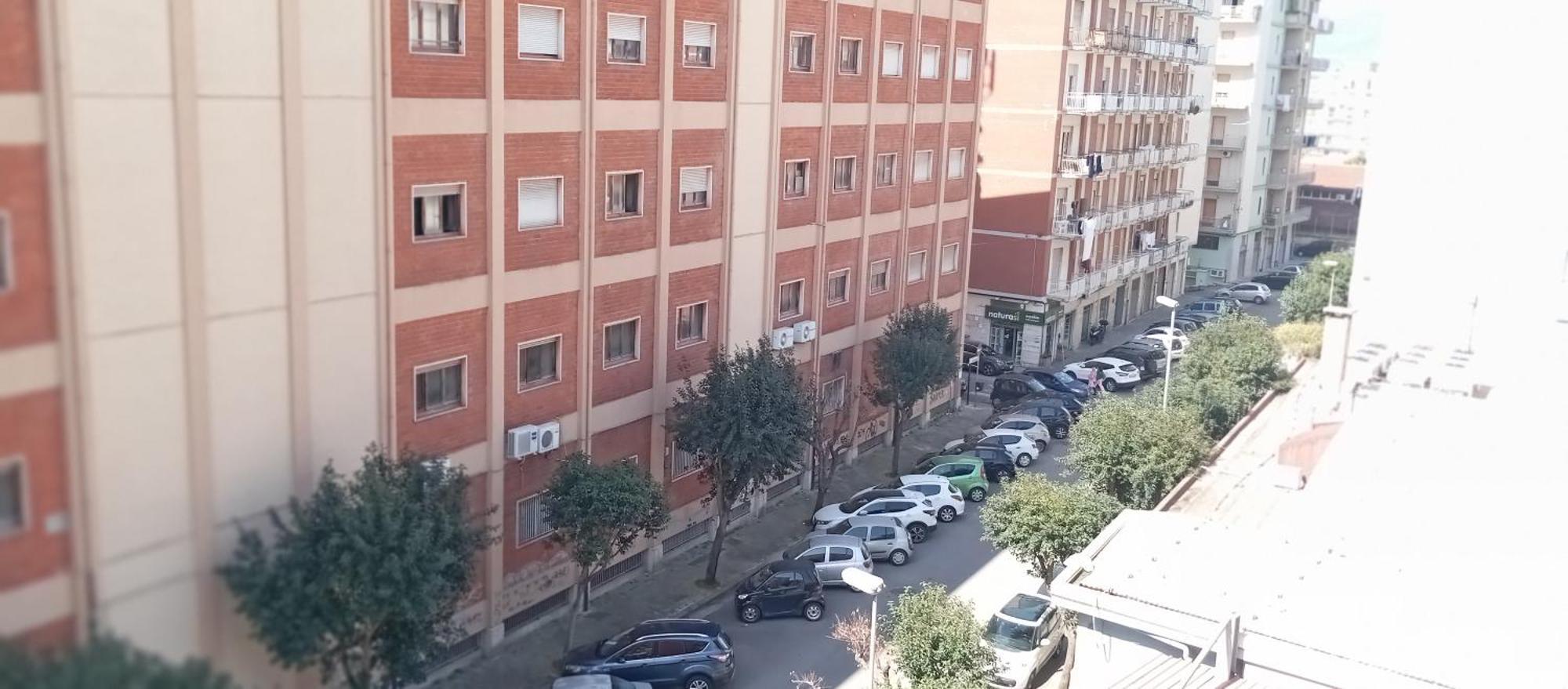 B & B Civico 6 Rooms Salerno Dış mekan fotoğraf